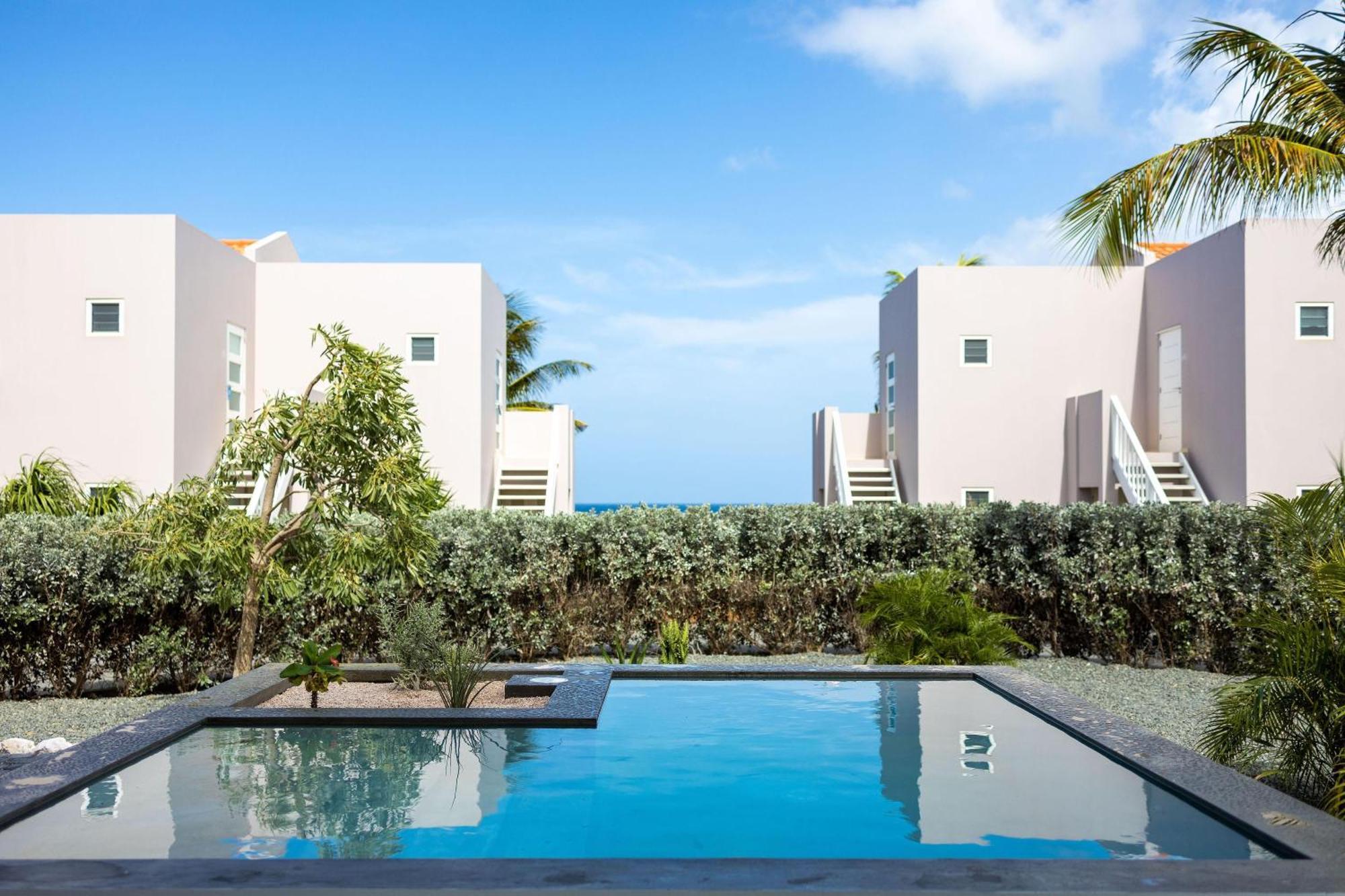 Willibrordus Coral Estate Luxury Resort מראה חיצוני תמונה