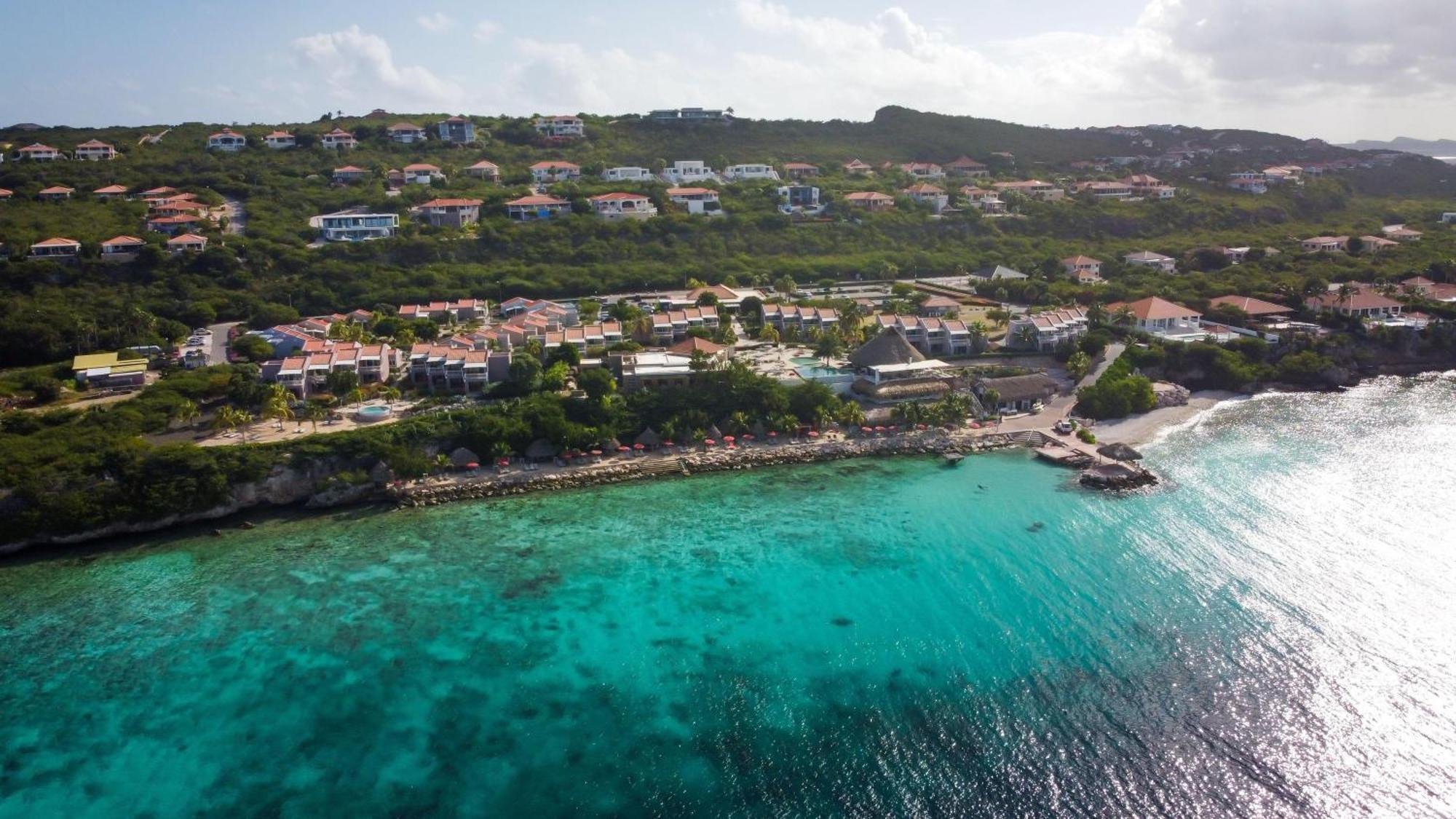 Willibrordus Coral Estate Luxury Resort מראה חיצוני תמונה