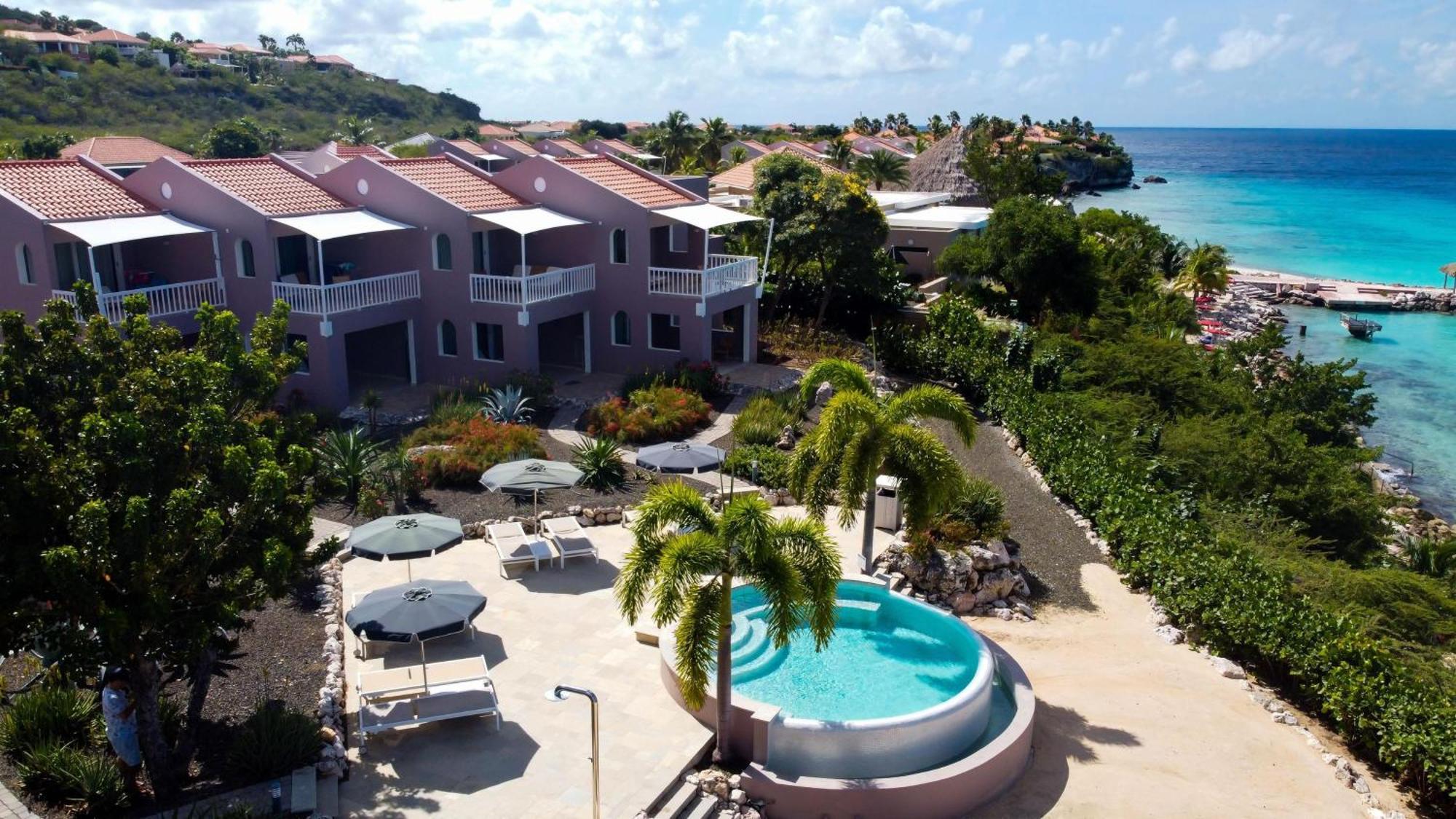 Willibrordus Coral Estate Luxury Resort מראה חיצוני תמונה